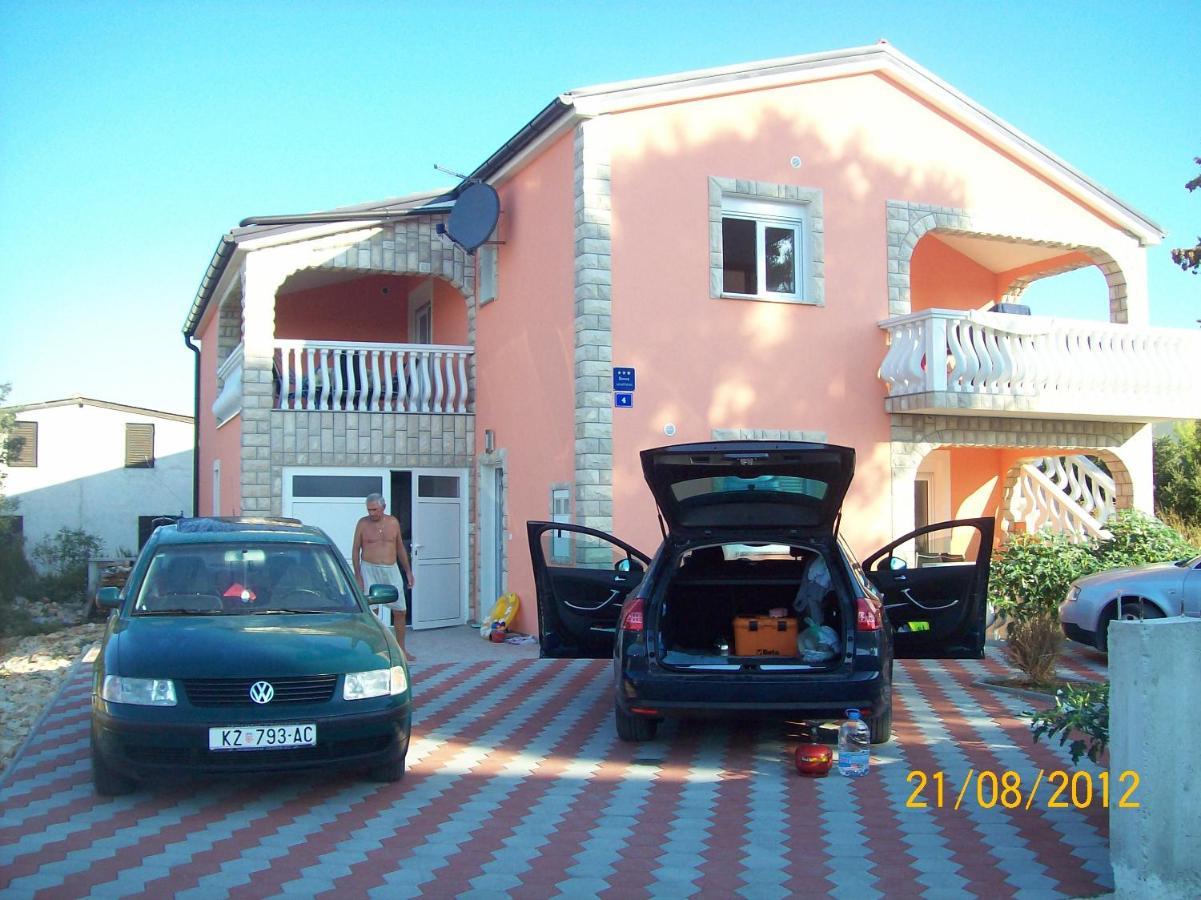 Apartments With A Parking Space Vir - 17422 المظهر الخارجي الصورة