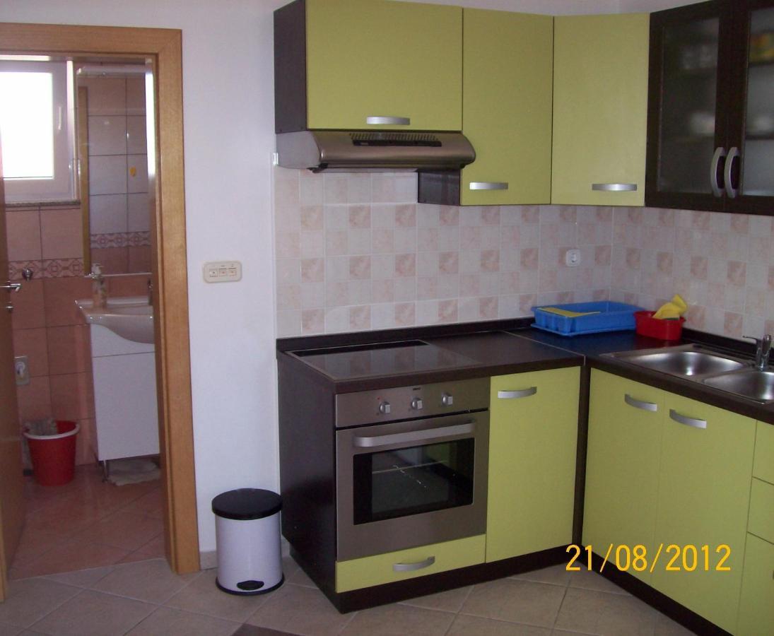 Apartments With A Parking Space Vir - 17422 المظهر الخارجي الصورة