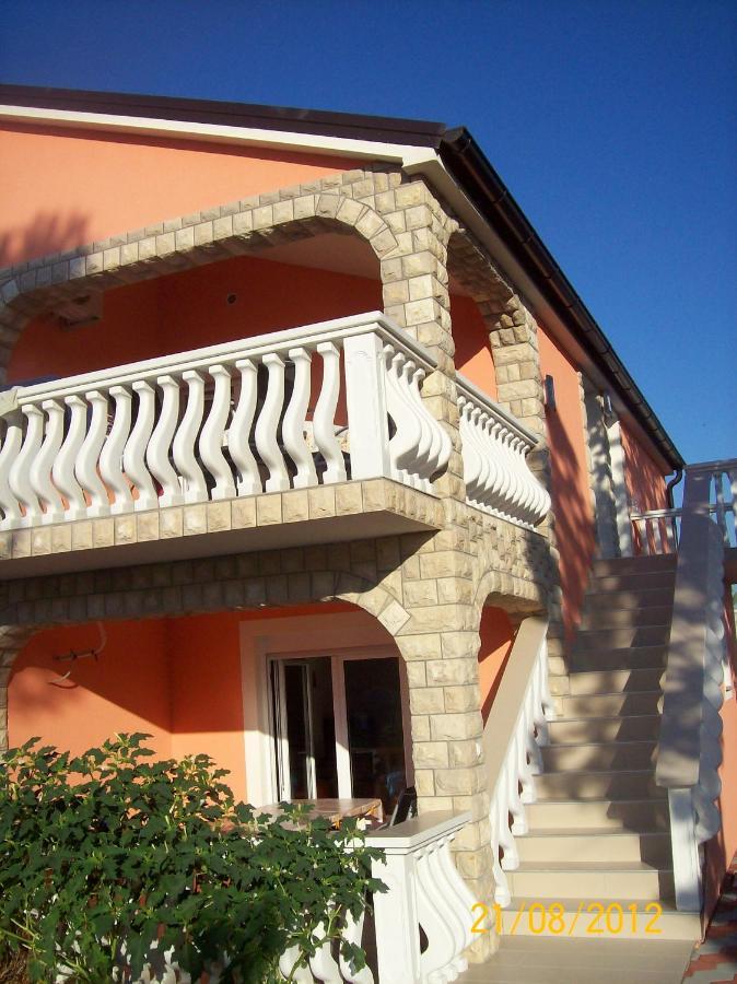 Apartments With A Parking Space Vir - 17422 المظهر الخارجي الصورة